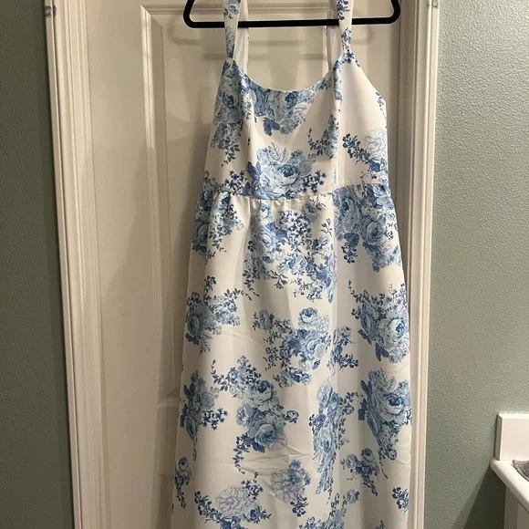 Sachin + Babi Blue Floral Dress - Picture 1 of 3